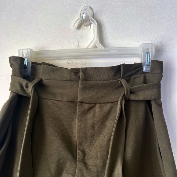 New! High-Waisted Paperbag Mini Safari color Skirt, Size M - Picture 8 of 16